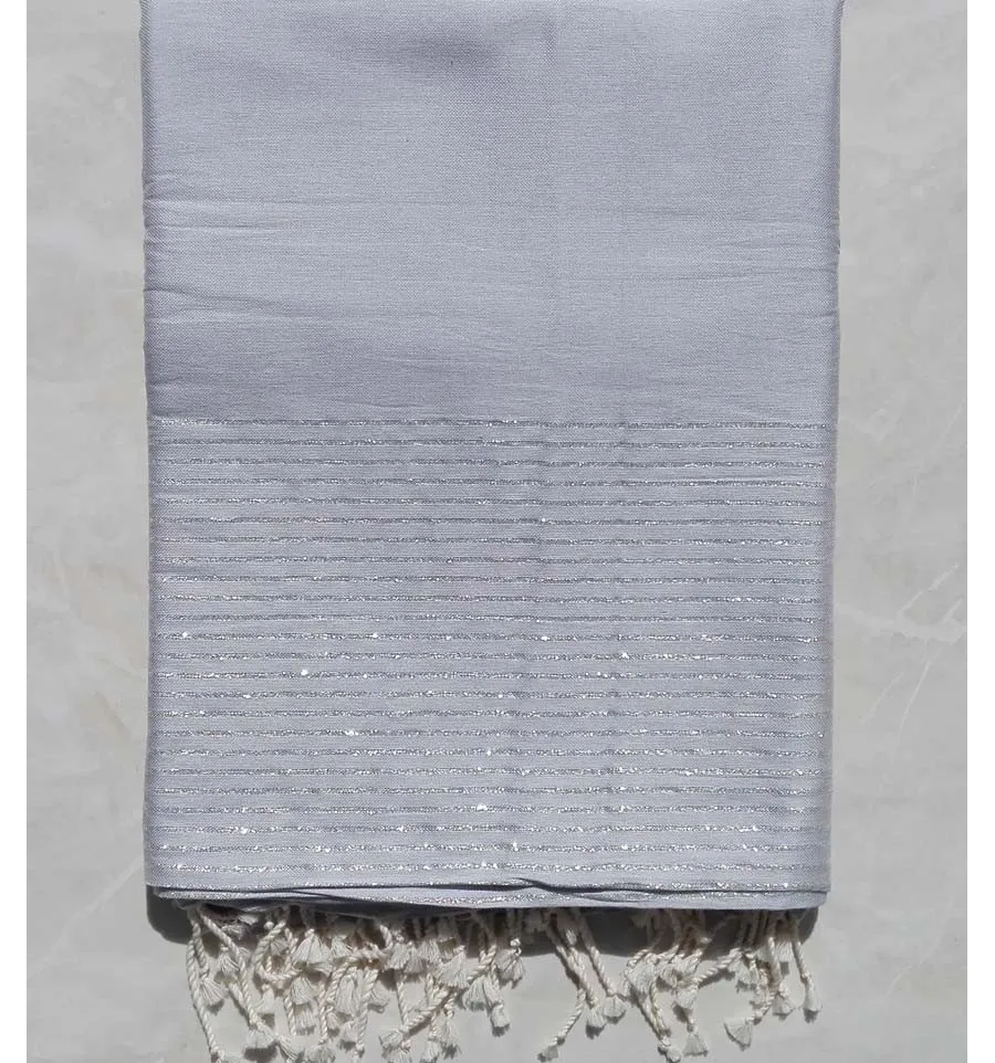 Grande fouta argento con filo lurex 