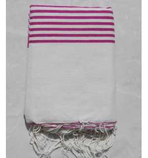 Grande fouta bianco crema con strisce azalea 