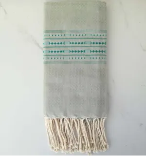 Fouta arabesque rayée rouge 