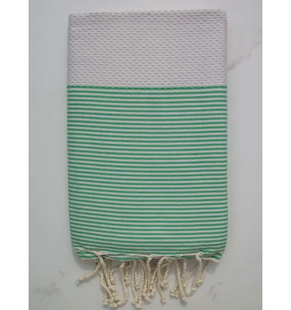 Fouta nido d'ape grigio chiaro con strisce verdi 